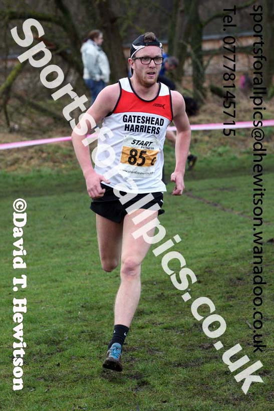 Senior mens Durham Cathedral Cross Country Relays, Maiden Castle, Durham. Photo: David T. Hewitson/Sports for All Pics